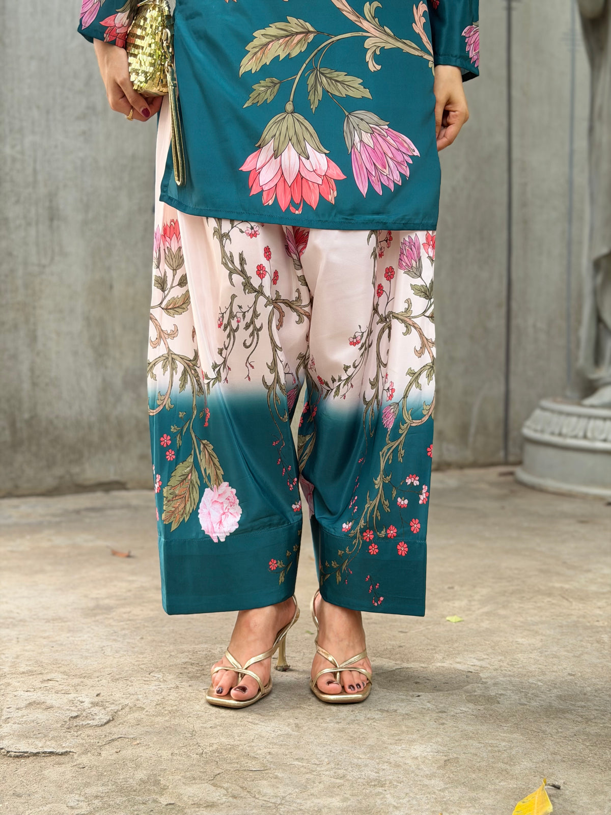 Afsana Farshi Set